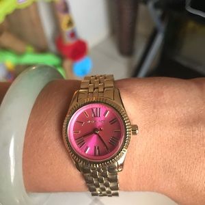 Mk Pink Watch like new